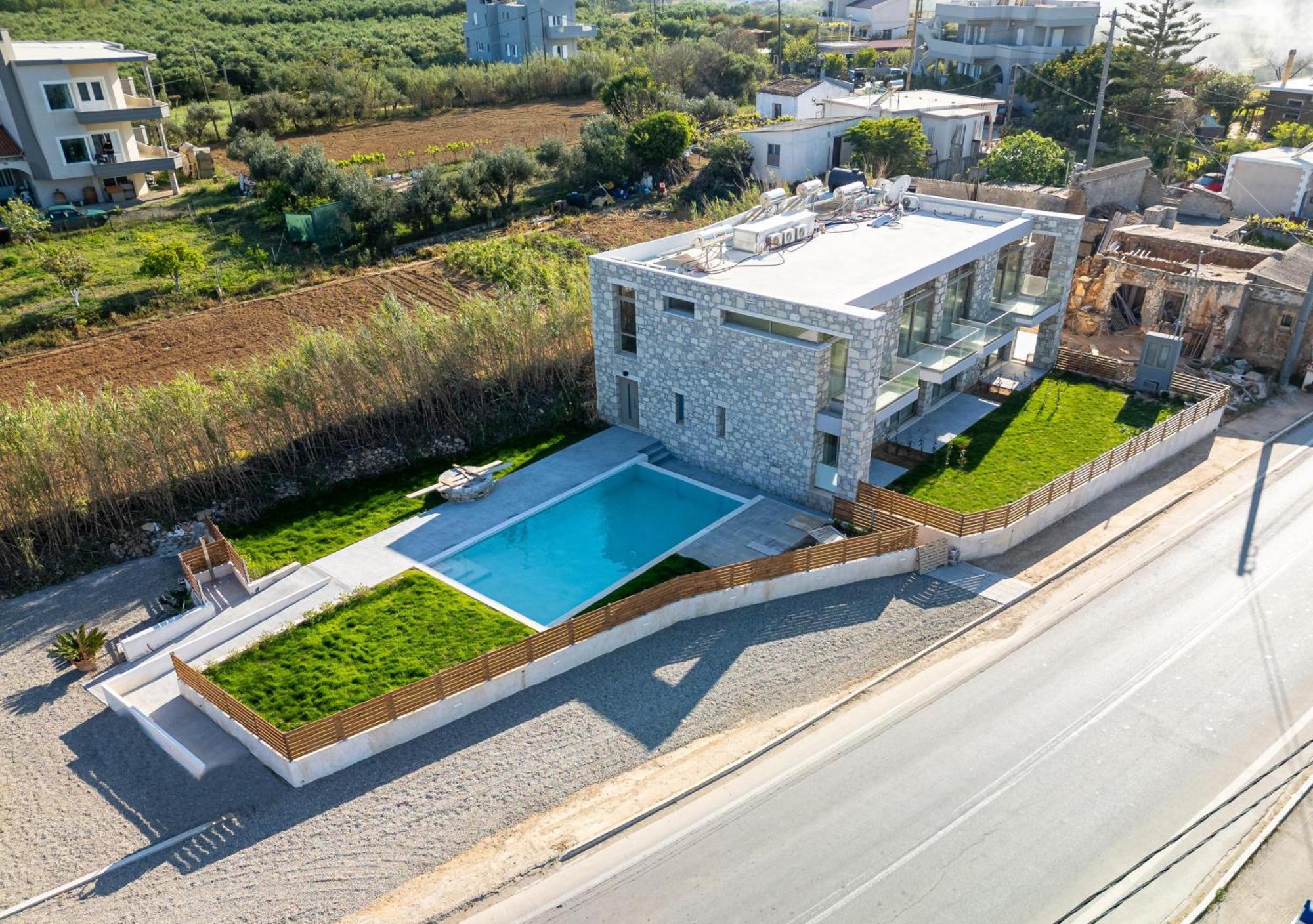 Achatis With Sea View *